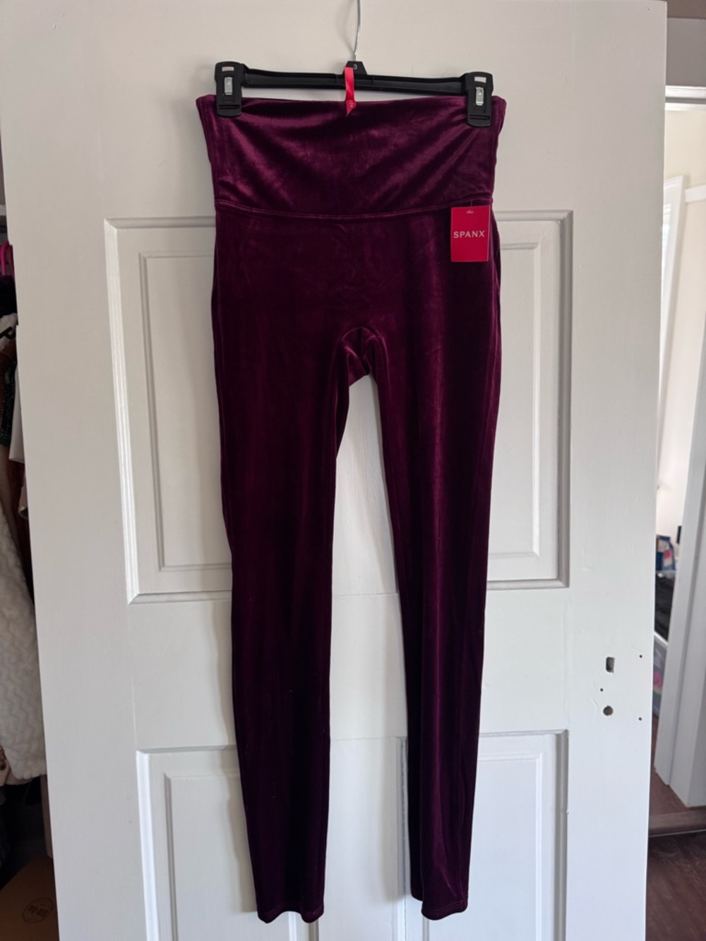 SPANX Velvet High-Waist Leggings - Rich Burgundy